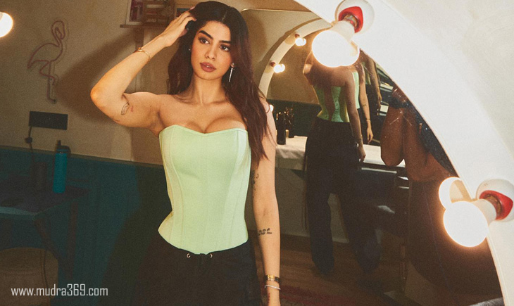 Khushi Kapoor