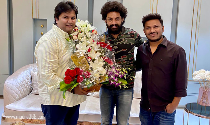 Devil Nandamuri Kalyanram Abhishek Nama Naveen Medaram