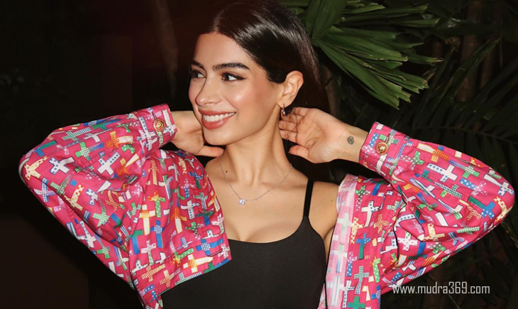Khushi Kapoor
