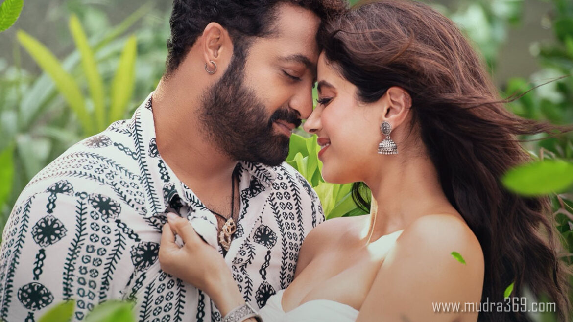 Devara Chuttamalle Jr NTR Janhvi Kapoor